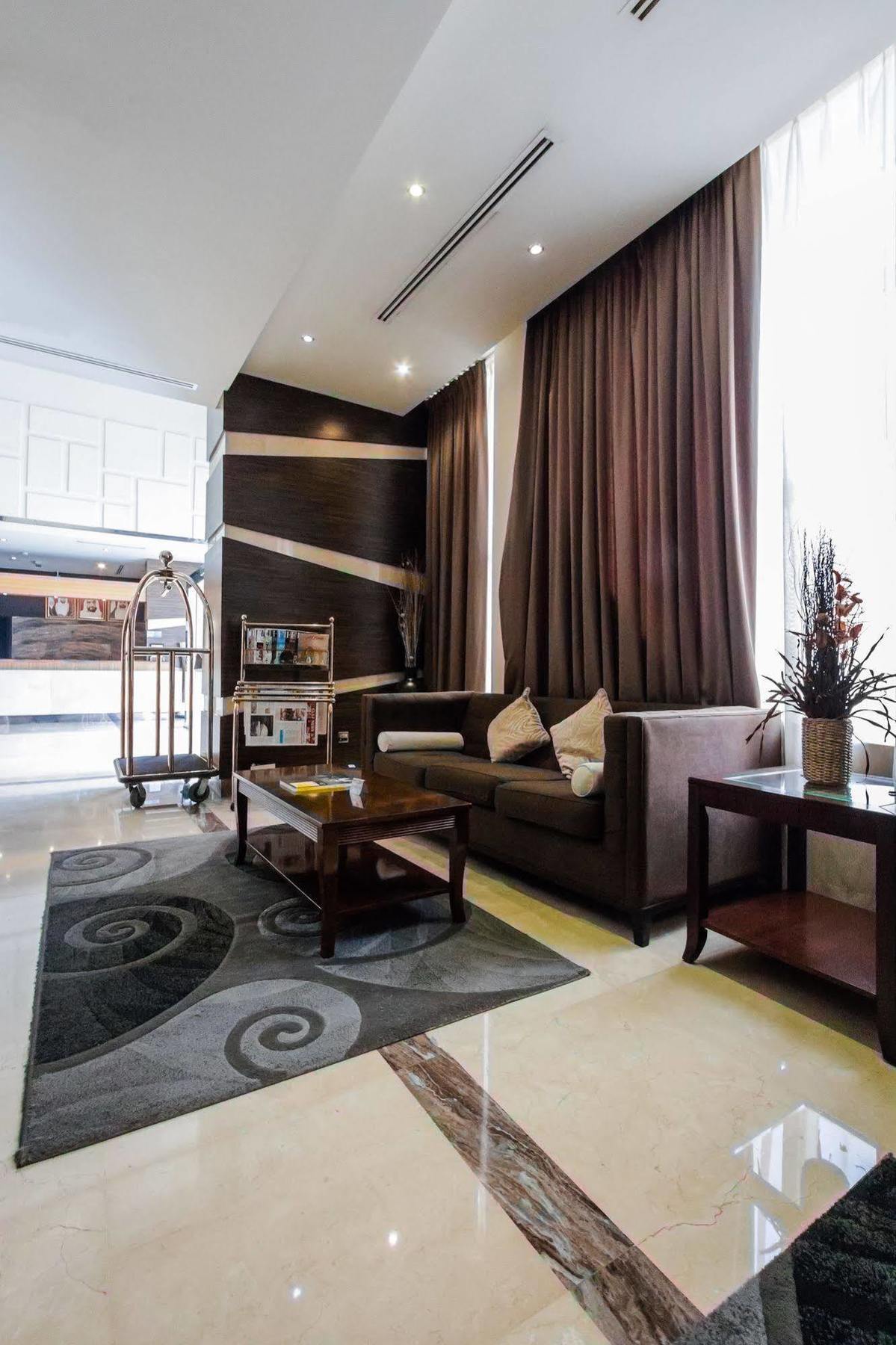 Nehal Hotel Abu Dabi Dış mekan fotoğraf