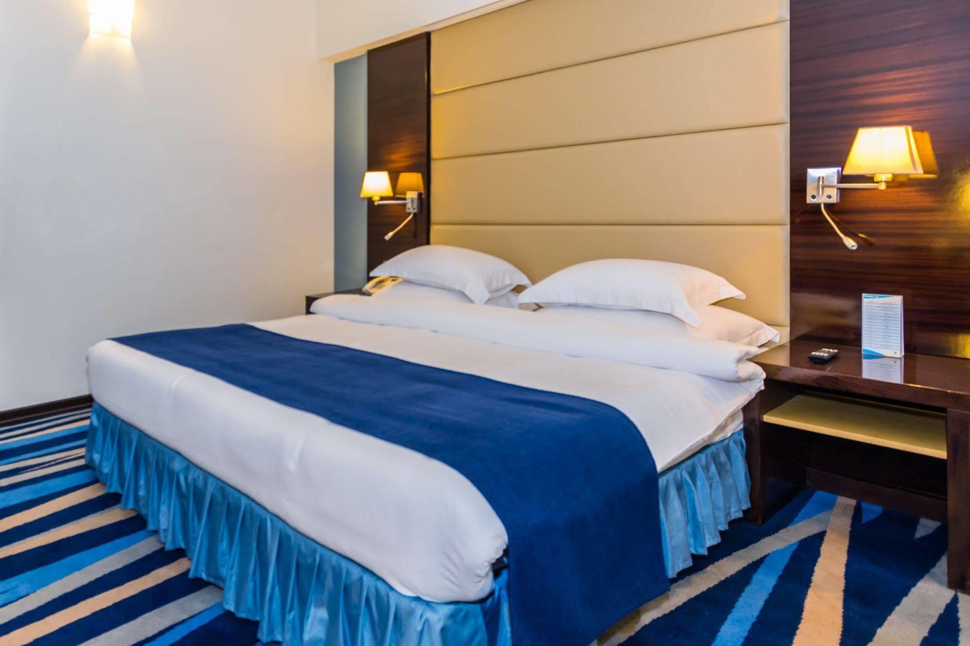 Nehal Hotel Abu Dabi Dış mekan fotoğraf
